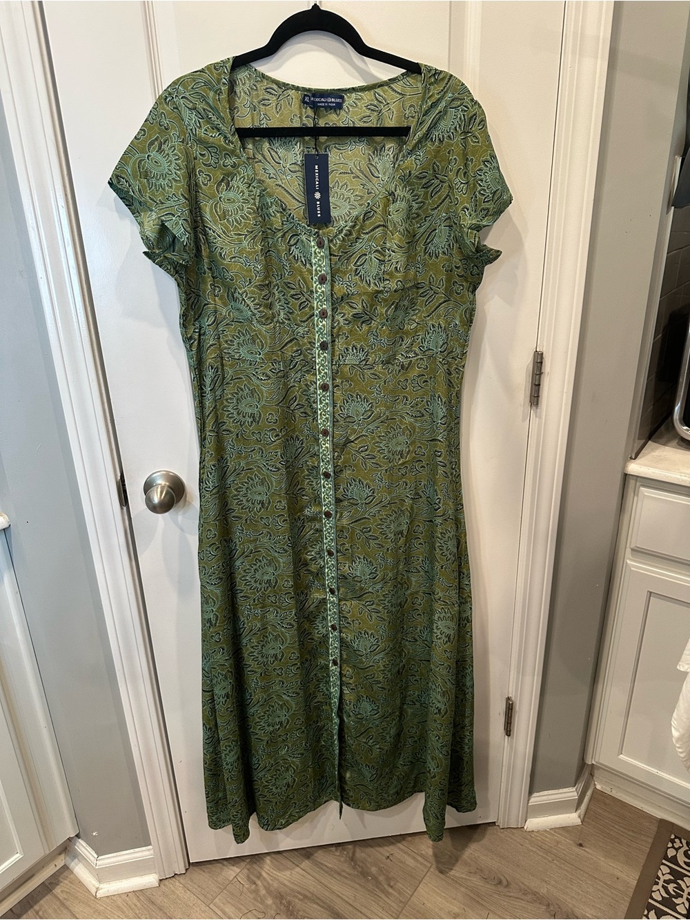 Green Floral-Print Button-Front Midi Dress